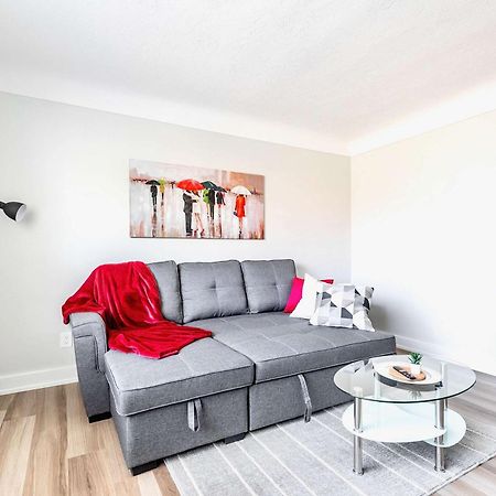Modern Apartment In Corktown Hamilton Sleeps 4 Ngoại thất bức ảnh
